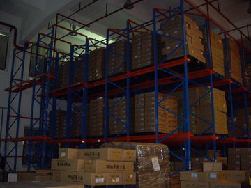 cả hai bên truy cập sâu gấp đôi Drive Trong Pallet Racking để lưu trữ công nghiệp